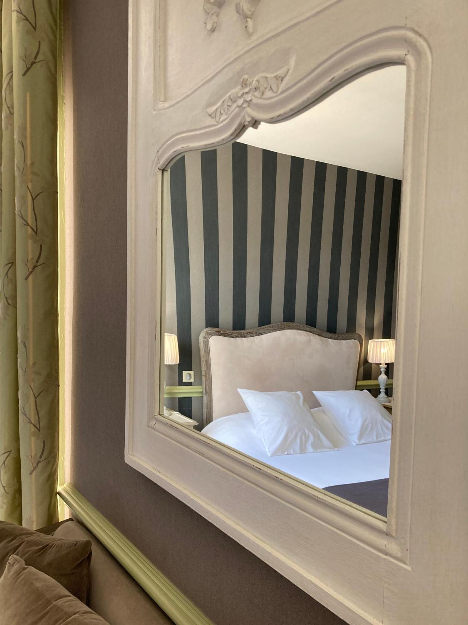 Hotel Helvie - Teritoria Vals-les-Bains Bagian luar foto